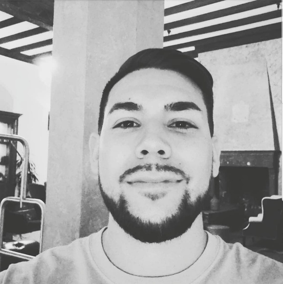 Meet your Posher, Jason - Picture 1 of 5